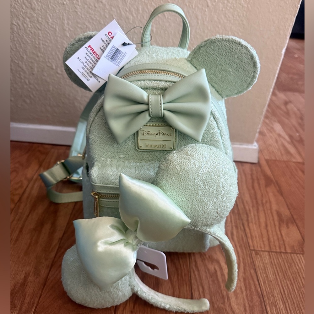 Loungefly Minnie Mouse Mint Backpack+ Ears